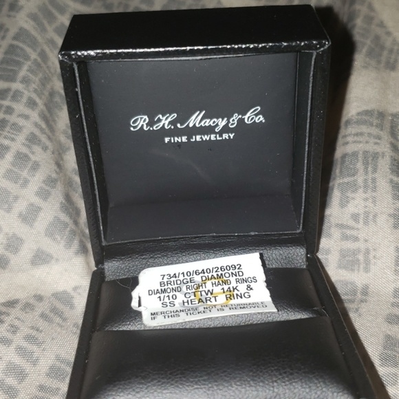 Promise ring - Picture 5 of 5